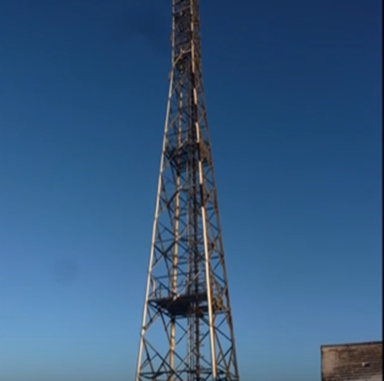 Telecommunication mast