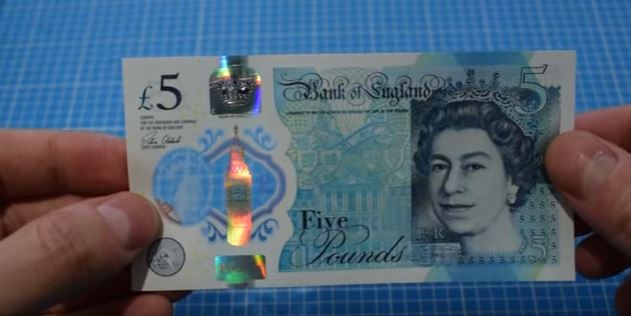 New £5 bill