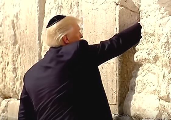 President Trump prays at the Western Wall in Jerusalem, 22 May 2017